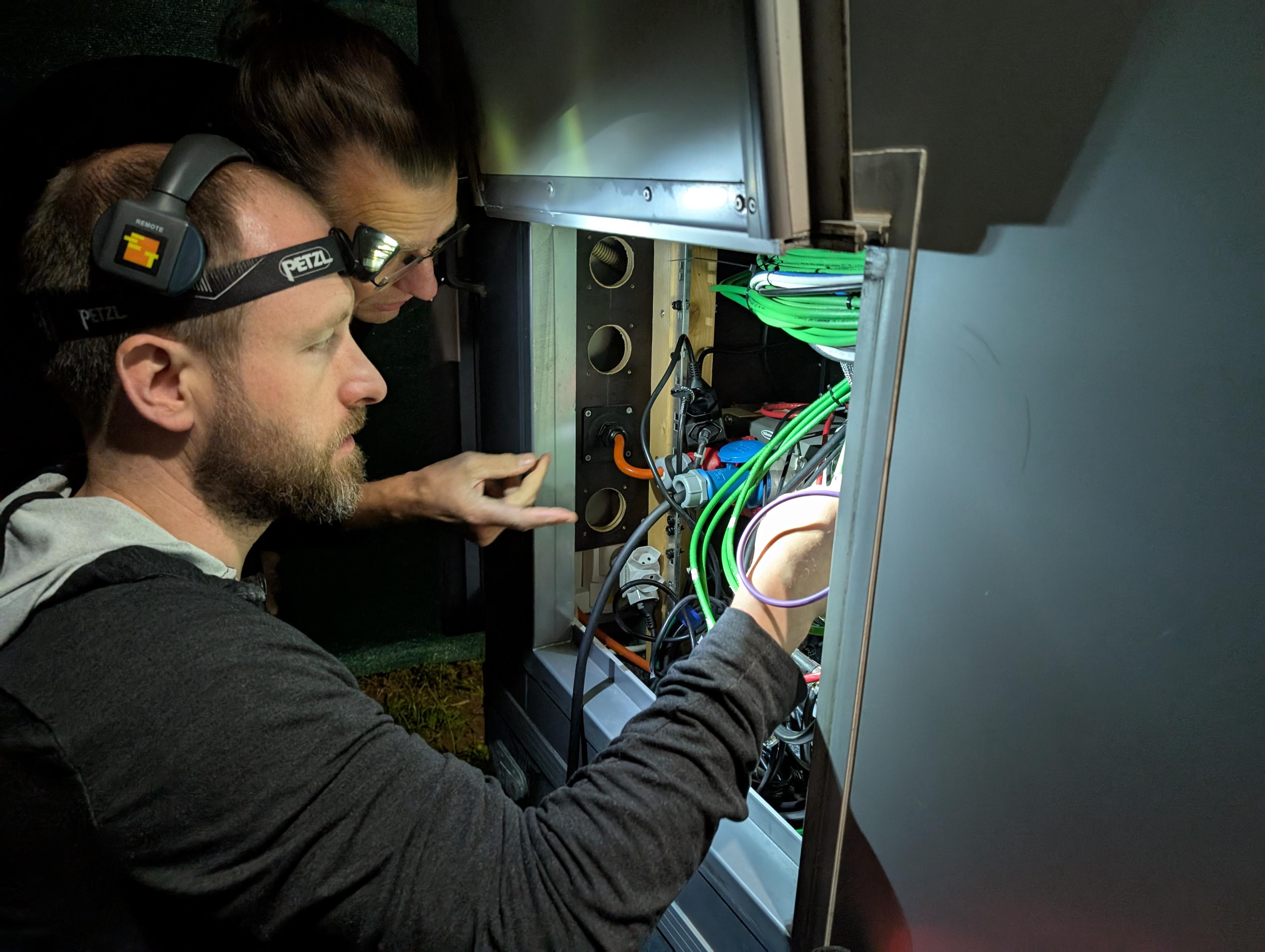 Jan - Project Management and Technology