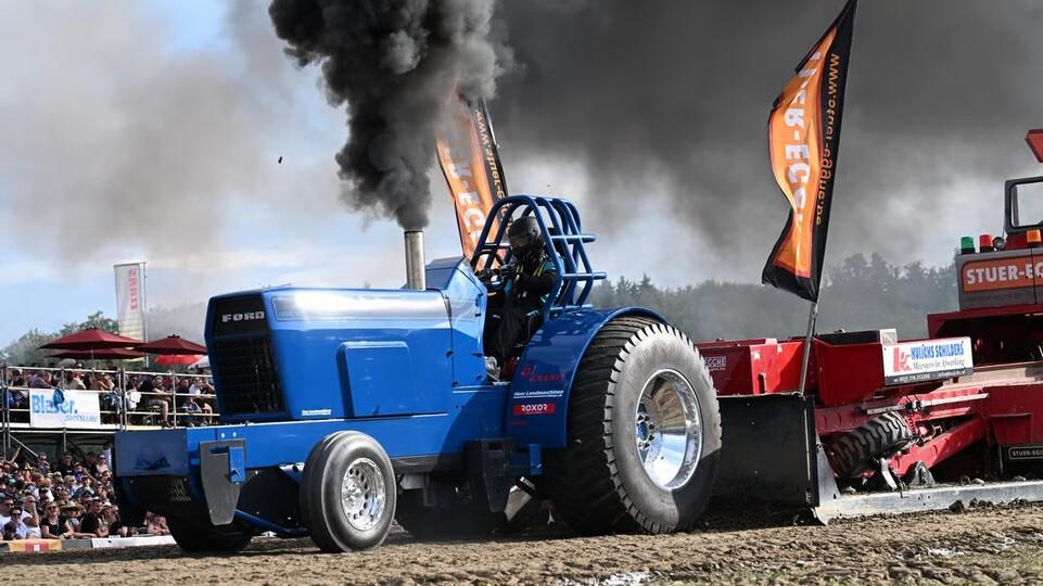 Poster Tractor Pulling: Knutwiler Powerdays, Tag 3, Vormittag